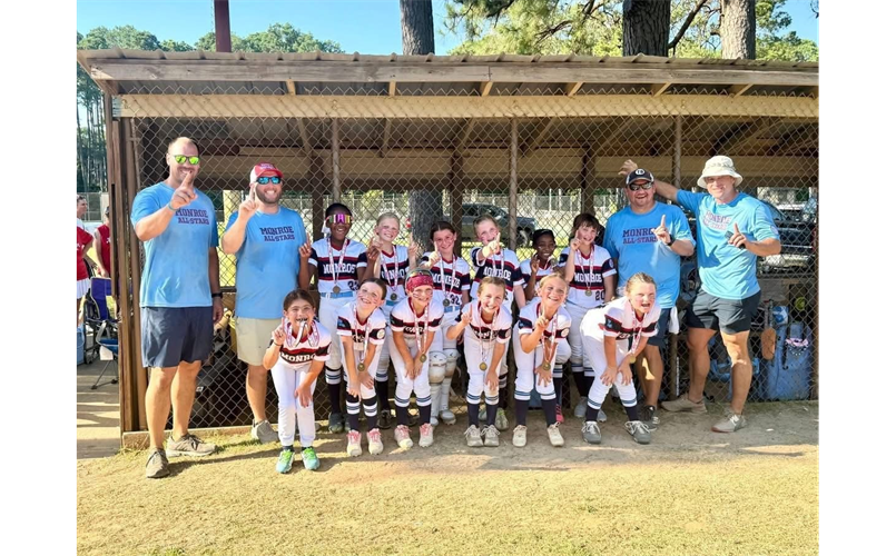 Monroe National Darlings Win District 5 2025